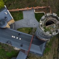 Hrad Hrozňatov - Břidlice Staroněmecké krytí